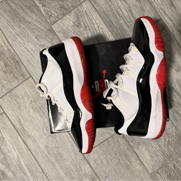 Jordan Black and White Sneakers with Red Accents - Picture 2 of 4